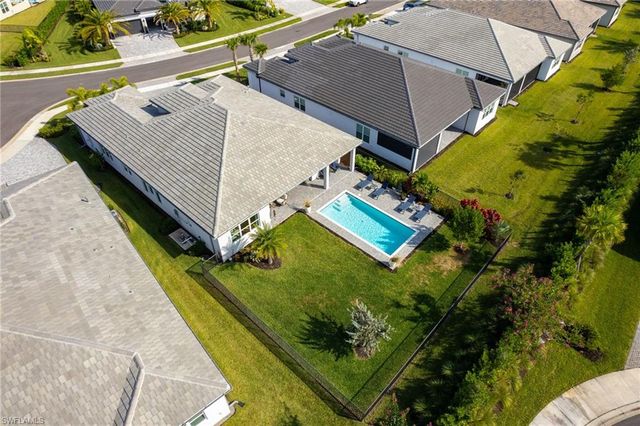 12165 Eucalyptus WAY, Naples, FL 34120