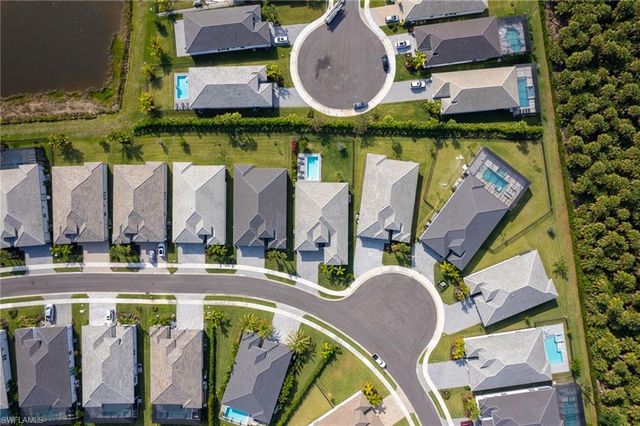 12165 Eucalyptus WAY, Naples, FL 34120