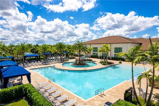 12165 Eucalyptus WAY, Naples, FL 34120