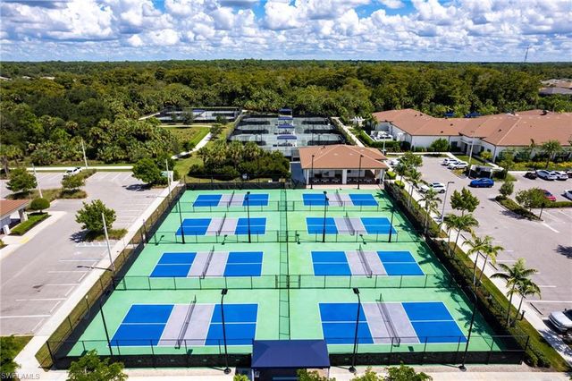 12165 Eucalyptus WAY, Naples, FL 34120