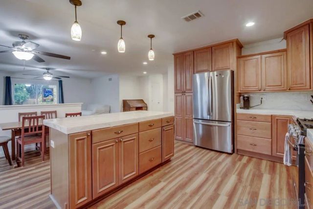 10520 El Nopal, Santee, CA 92071