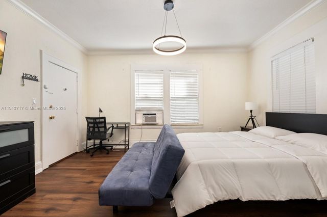 126 Mendoza Ave 5, Coral Gables, FL 33134