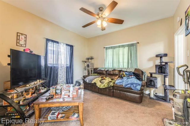 2808 Goulden Street, Port Huron, MI 48060
