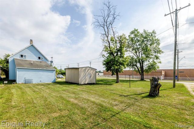 2808 Goulden Street, Port Huron, MI 48060