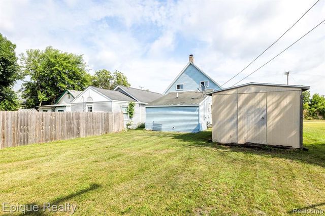 2808 Goulden Street, Port Huron, MI 48060