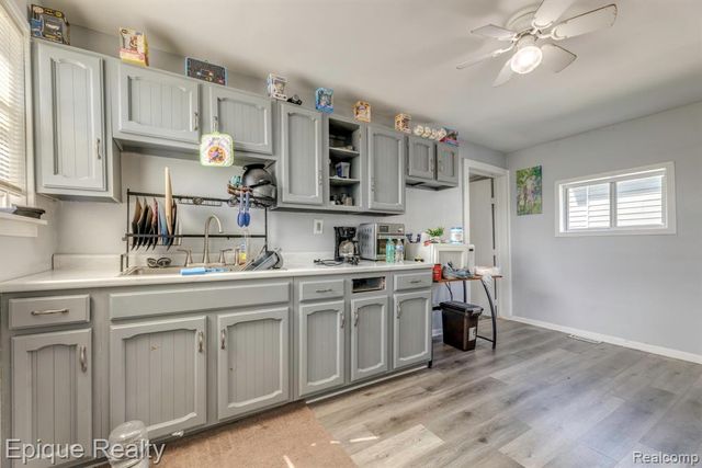 2808 Goulden Street, Port Huron, MI 48060