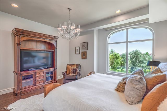 9101 Alta Drive 12, Las Vegas, NV 89145