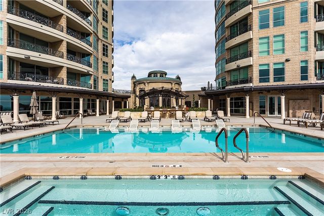 9101 Alta Drive 12, Las Vegas, NV 89145