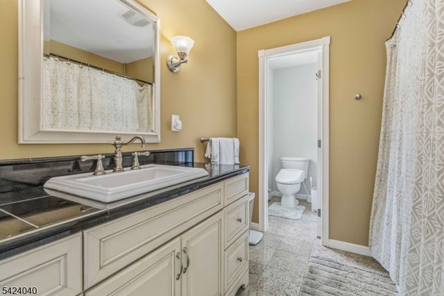 56 Minnisink Rd, Jefferson Twp., NJ 07849