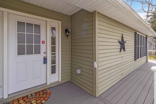 56 Minnisink Rd, Jefferson Twp., NJ 07849