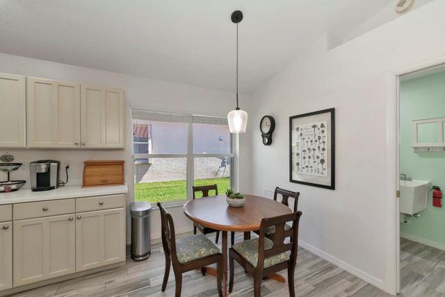 5113 FLAGSTONE DRIVE, Sarasota, FL 34238