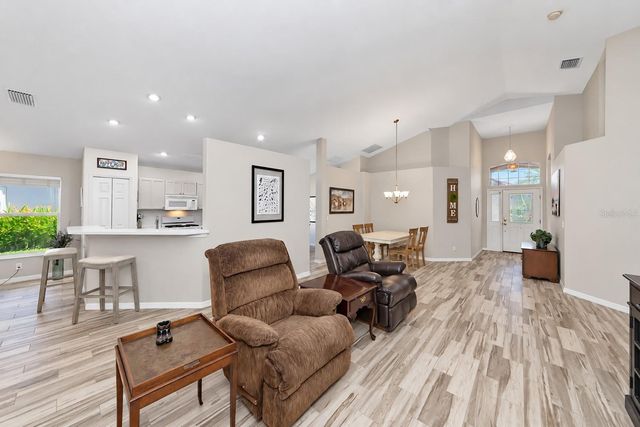 5113 FLAGSTONE DRIVE, Sarasota, FL 34238