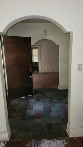 301 W 43rd Avenue, Gary, IN 46408