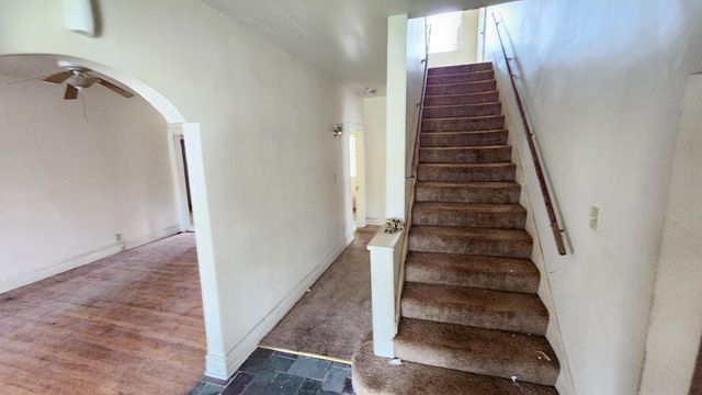 301 W 43rd Avenue, Gary, IN 46408