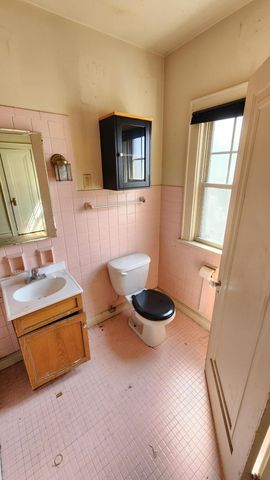 301 W 43rd Avenue, Gary, IN 46408