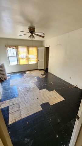 301 W 43rd Avenue, Gary, IN 46408