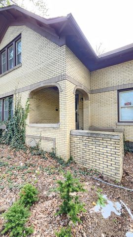 301 W 43rd Avenue, Gary, IN 46408