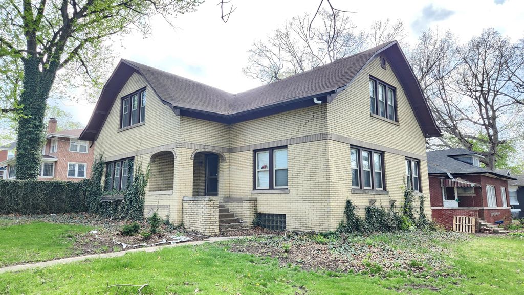 301 W 43rd Avenue, Gary, IN 46408