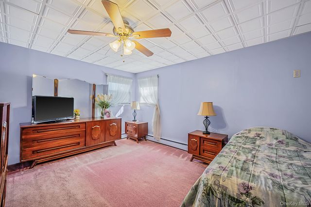 426 N 4th Street, Lindenhurst, NY 11757