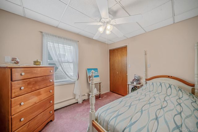 426 N 4th Street, Lindenhurst, NY 11757