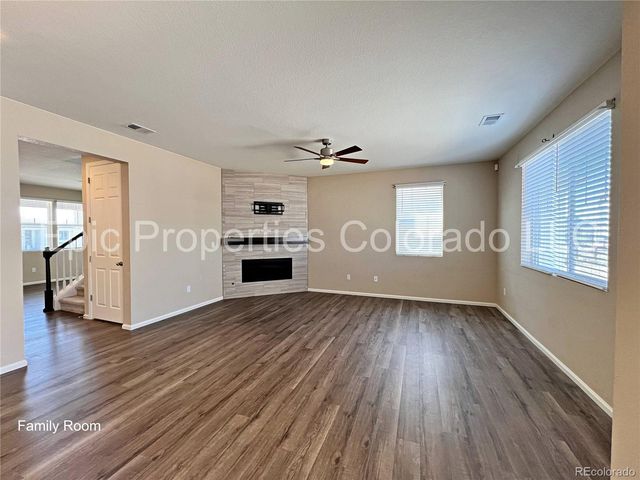 24231 E 40th Avenue, Aurora, CO 80019