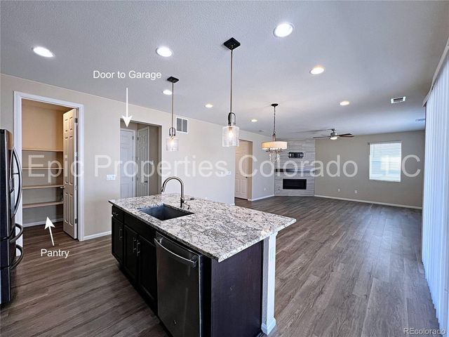 24231 E 40th Avenue, Aurora, CO 80019