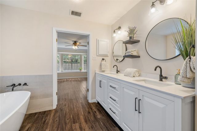 15019 Big Falls DR, Leander, TX 78641