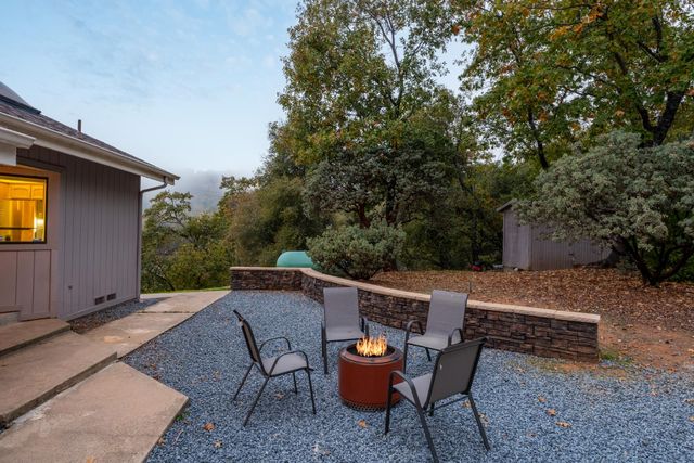 53050 Ridge Top Drive, North Fork, CA 93643