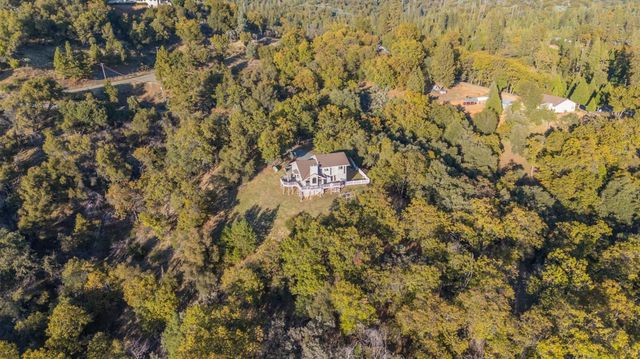 53050 Ridge Top Drive, North Fork, CA 93643