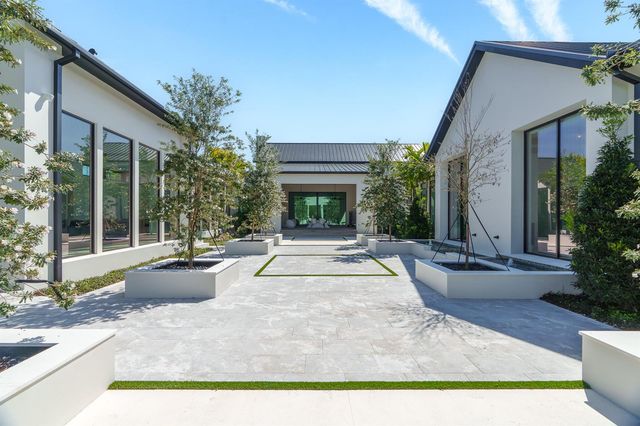 10468 El Caballo Court, Delray Beach, FL 33446