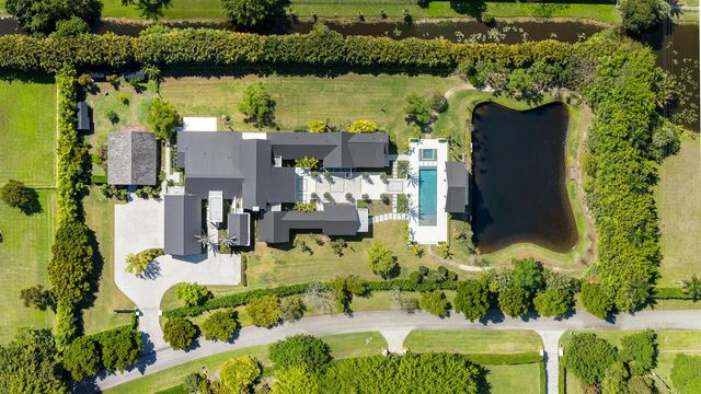 10468 El Caballo Court, Delray Beach, FL 33446