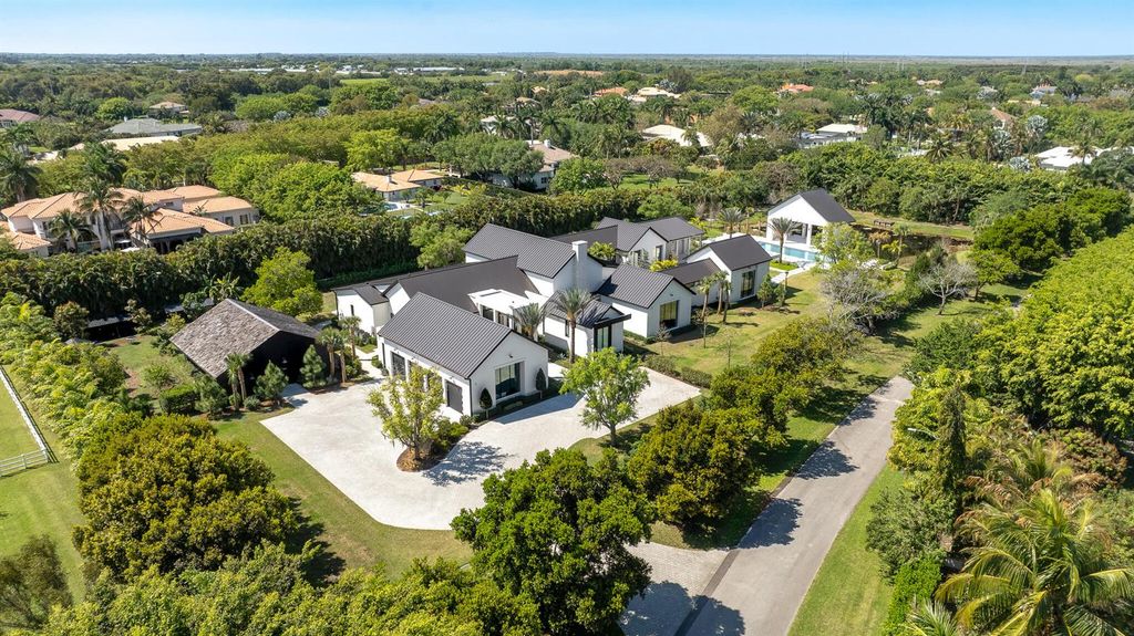 10468 El Caballo Court, Delray Beach, FL 33446