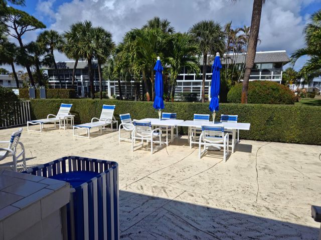 2929 SE Ocean Boulevard 116-5, Stuart, FL 34996