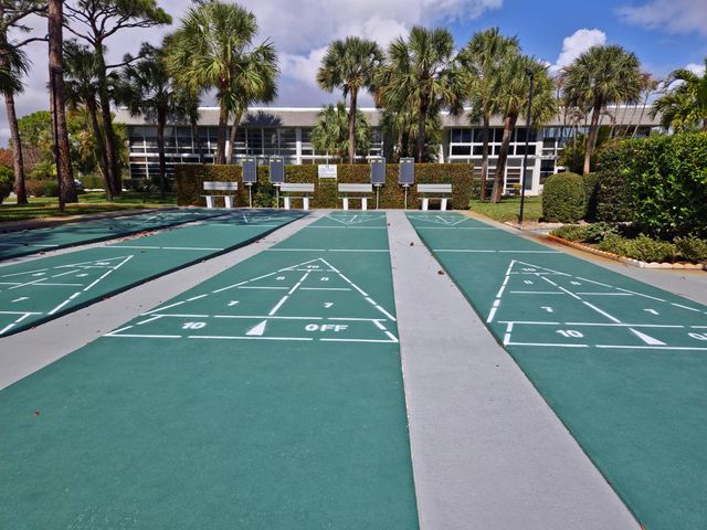 2929 SE Ocean Boulevard 116-5, Stuart, FL 34996