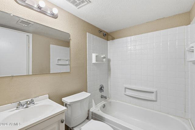 8888 N 47TH Avenue 220, Glendale, AZ 85302