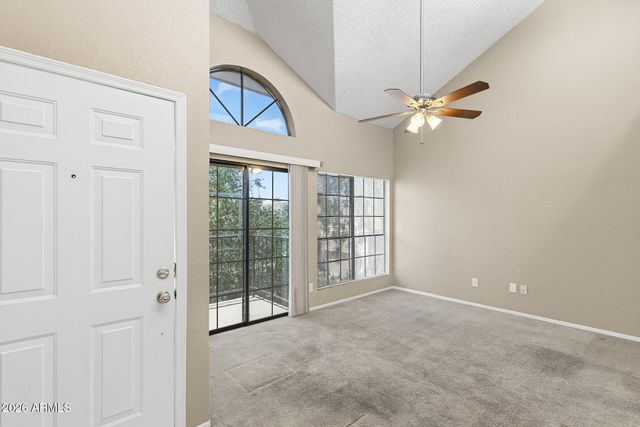 8888 N 47TH Avenue 220, Glendale, AZ 85302