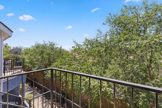 8888 N 47TH Avenue 220, Glendale, AZ 85302