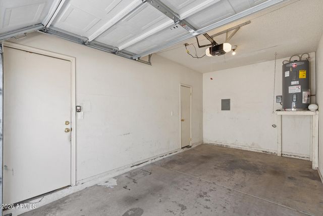8888 N 47TH Avenue 220, Glendale, AZ 85302