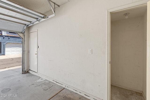 8888 N 47TH Avenue 220, Glendale, AZ 85302