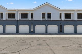 8888 N 47TH Avenue 220, Glendale, AZ 85302