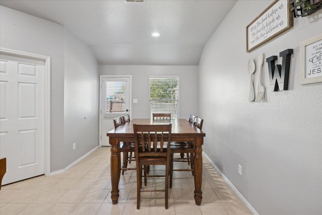 12418 Worthington Lane, Rhome, TX 76078