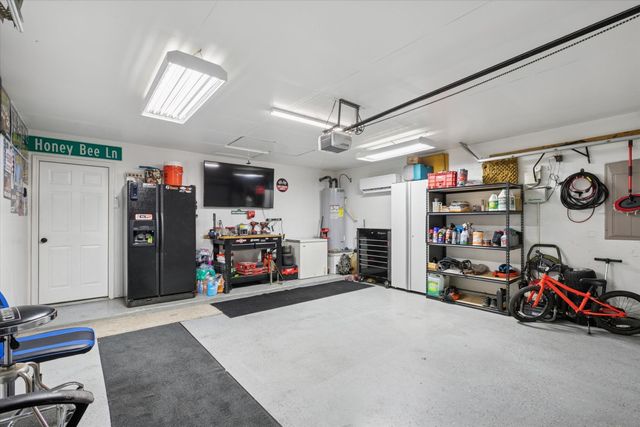 12418 Worthington Lane, Rhome, TX 76078