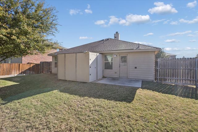 12418 Worthington Lane, Rhome, TX 76078