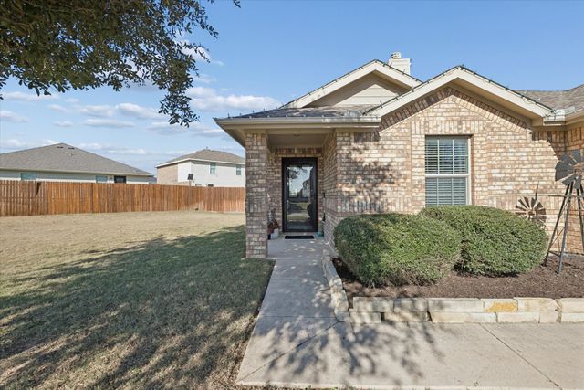 12418 Worthington Lane, Rhome, TX 76078