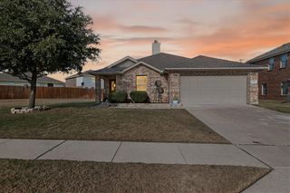 12418 Worthington Lane, Rhome, TX 76078