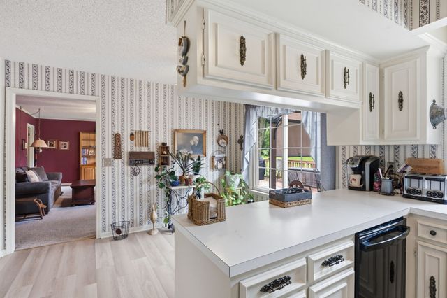 402 Ellington Dr, Franklin, TN 37064