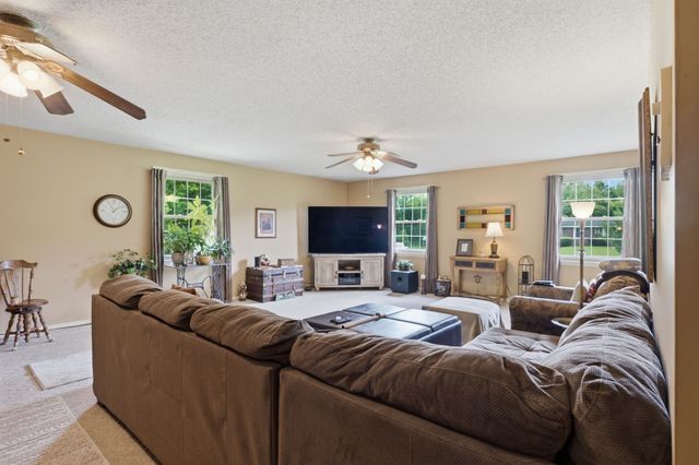 402 Ellington Dr, Franklin, TN 37064