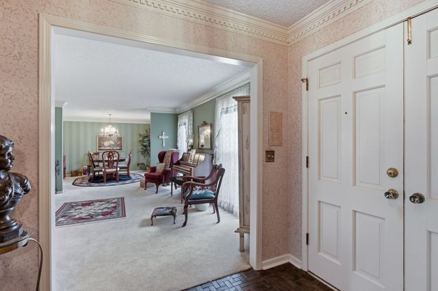 402 Ellington Dr, Franklin, TN 37064