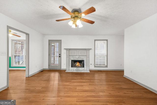 156 Pine Street, Covington, GA 30014