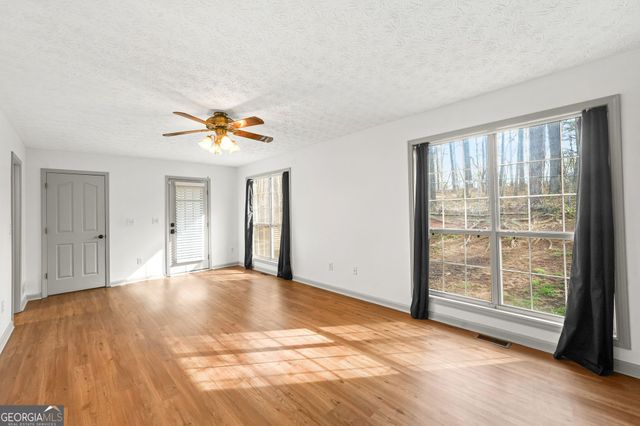 156 Pine Street, Covington, GA 30014